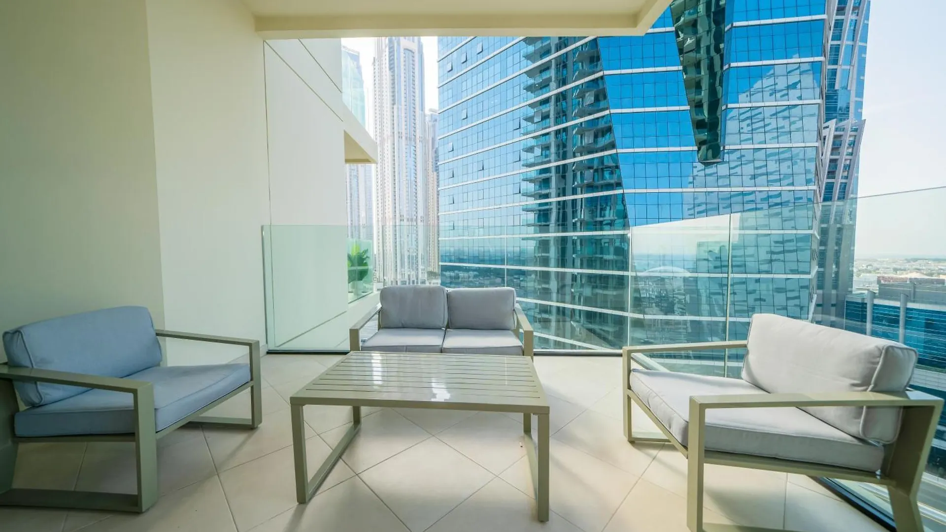 Indulge In Luxury 1Br Unit At Missoni Urban Oasis Apartment Dubai