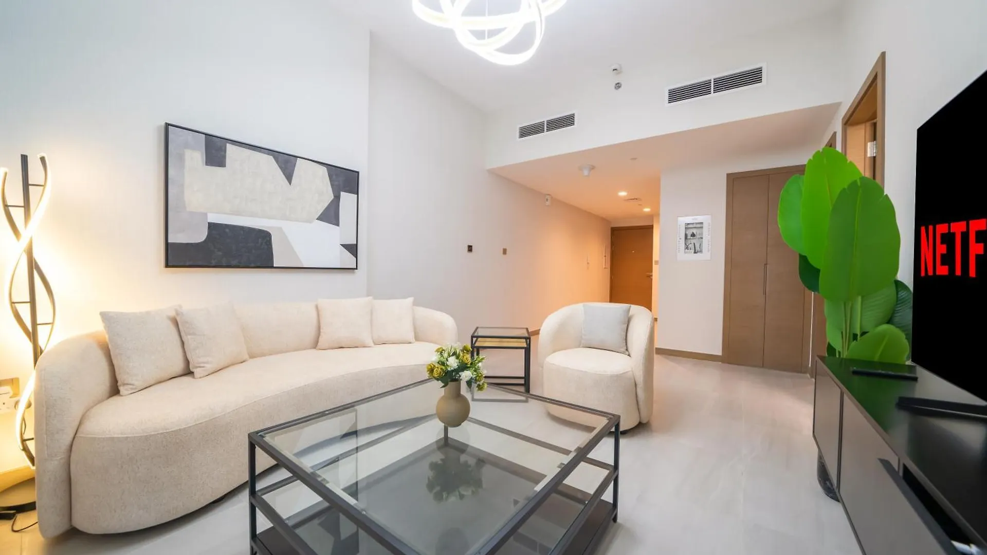 דירות דובאי Indulge In Luxury 1Br Unit At Missoni Urban Oasis